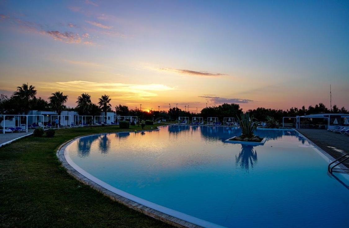 Villaggio Turistico Residenza Torre Rinalda Lecce Esterno foto